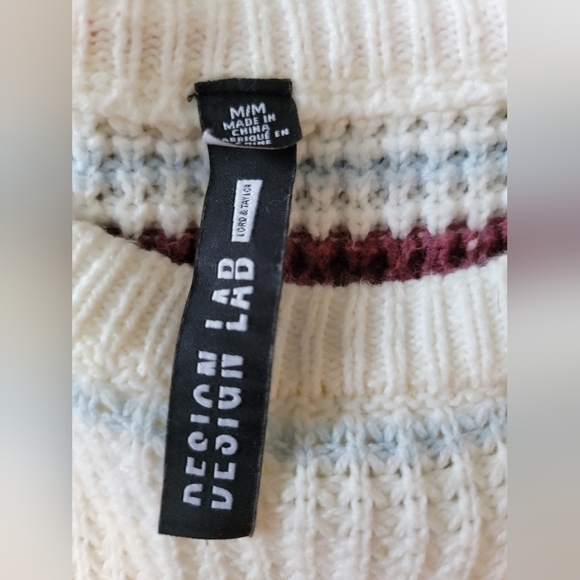 Design Lab sweater - Picture 7 of 7